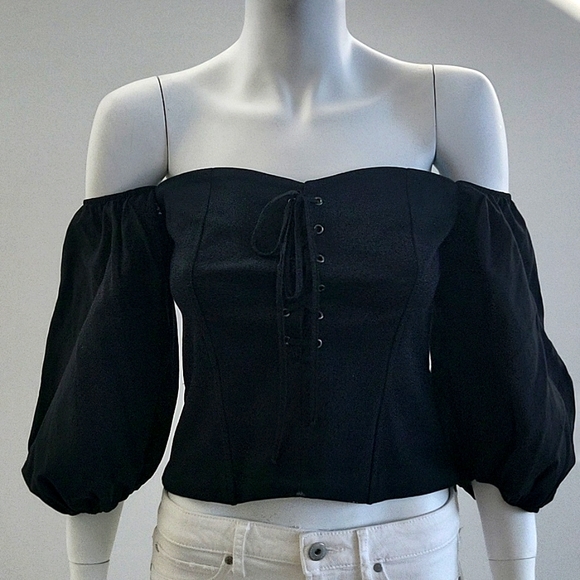 Zara Tops - Zara off the shoulder top